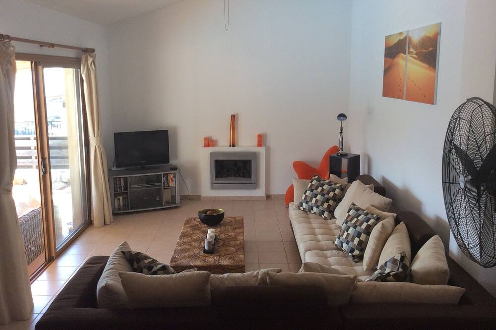 Photo of Bedroom in Polemi