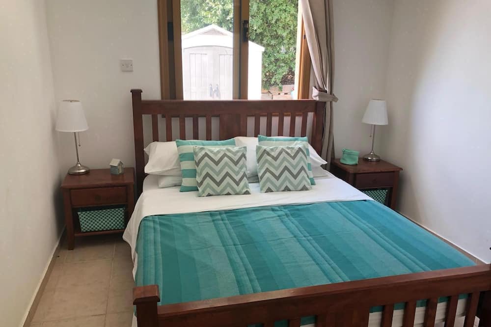 Photo of Bedroom in Polemi