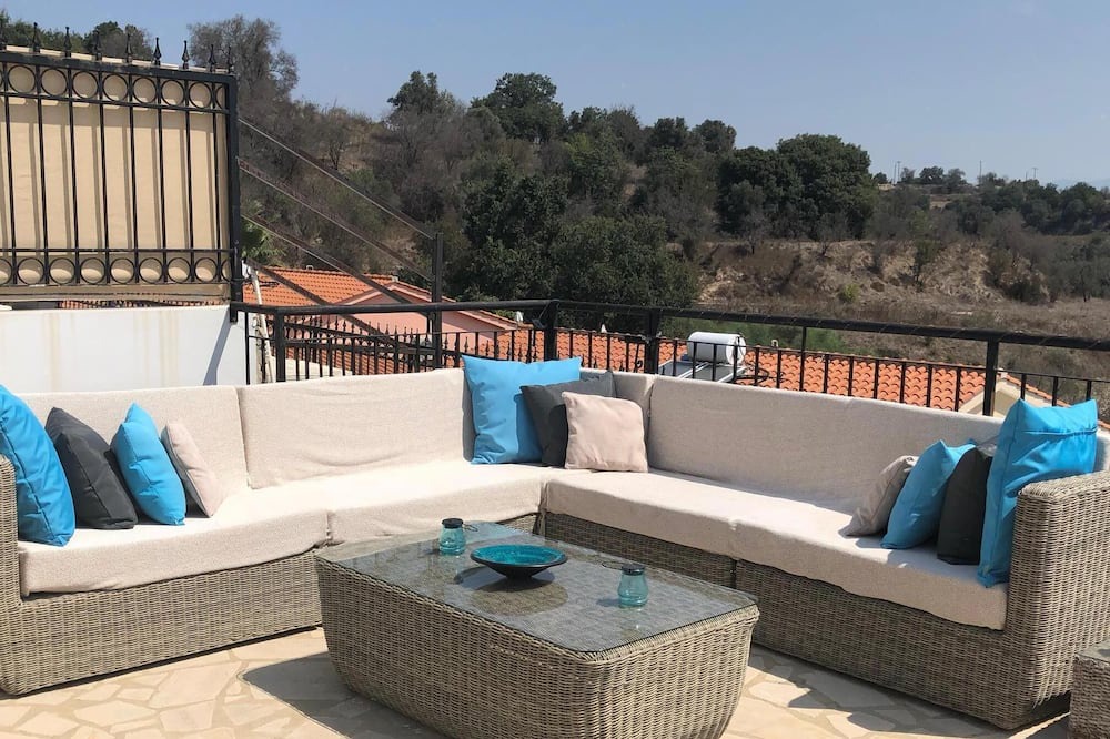 Photo of Patio Balcony in Polemi