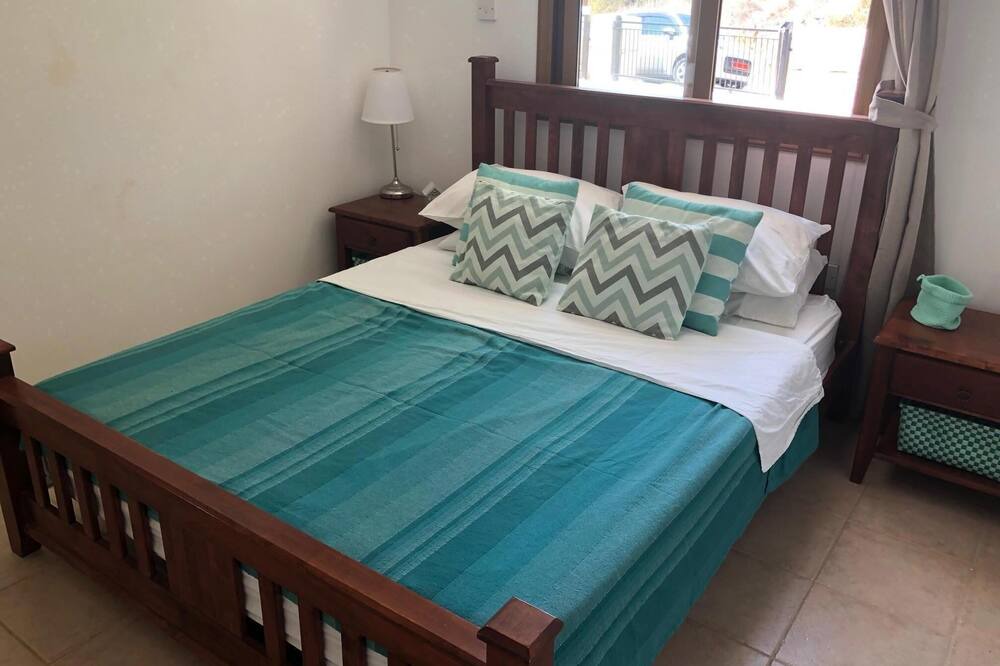 Photo of Bedroom in Polemi