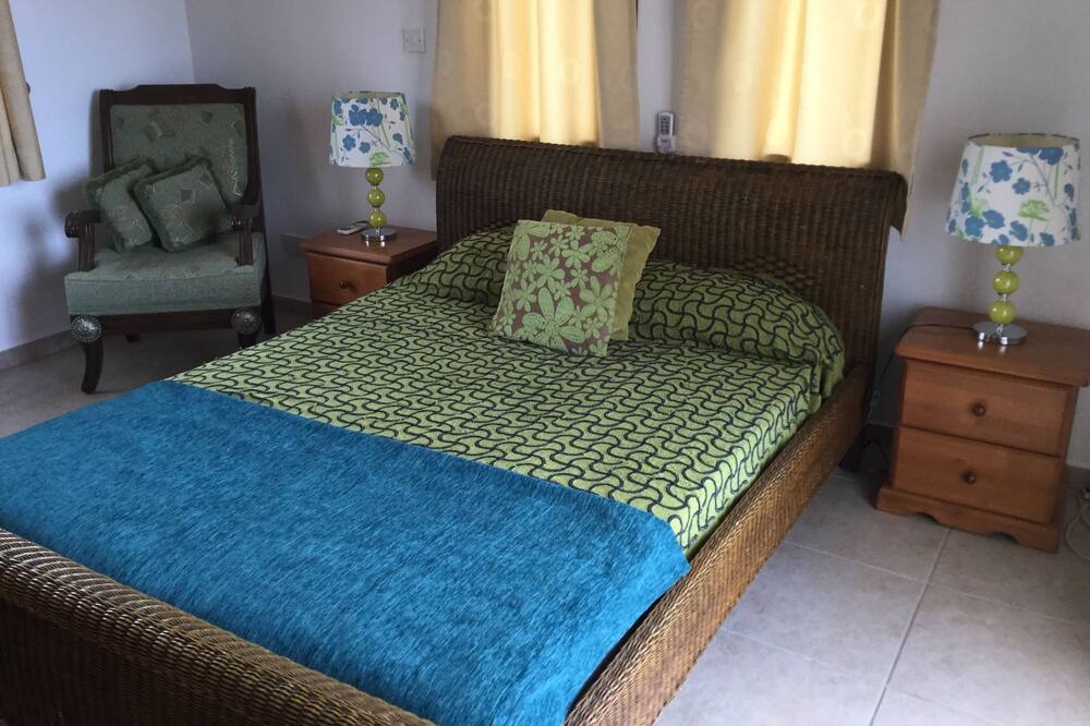 Photo of Bedroom in Peristerona