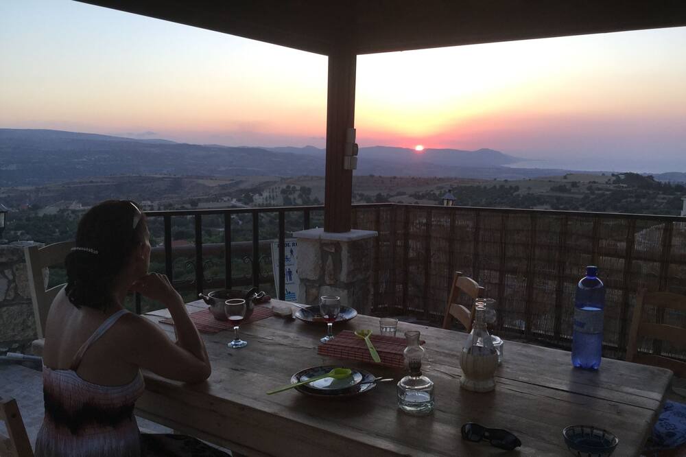 Photo of Patio Balcony in Peristerona