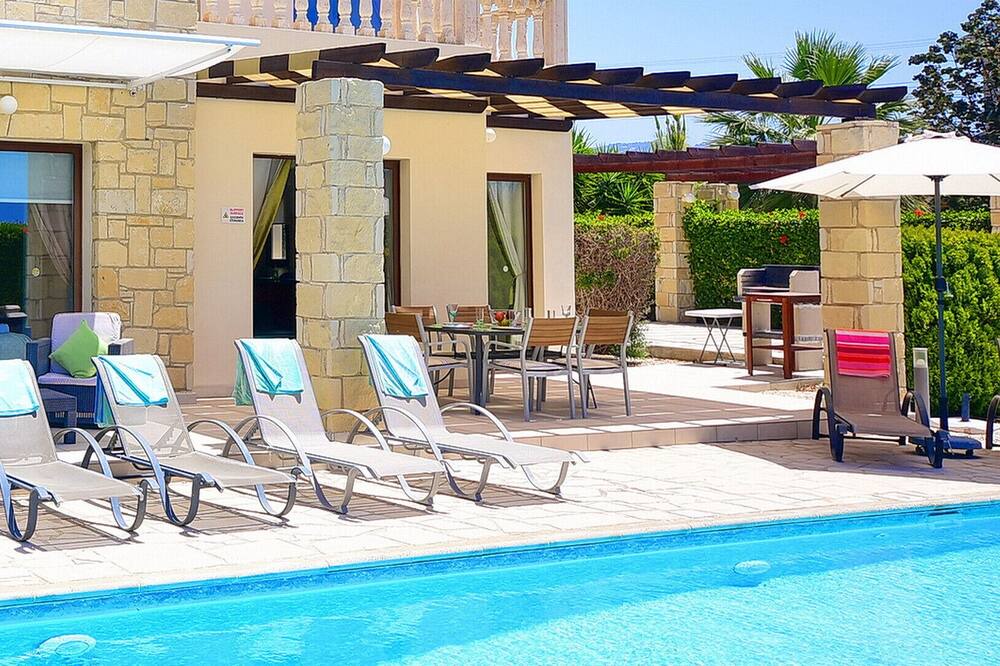 Photo of Outdoor in Pegeia
