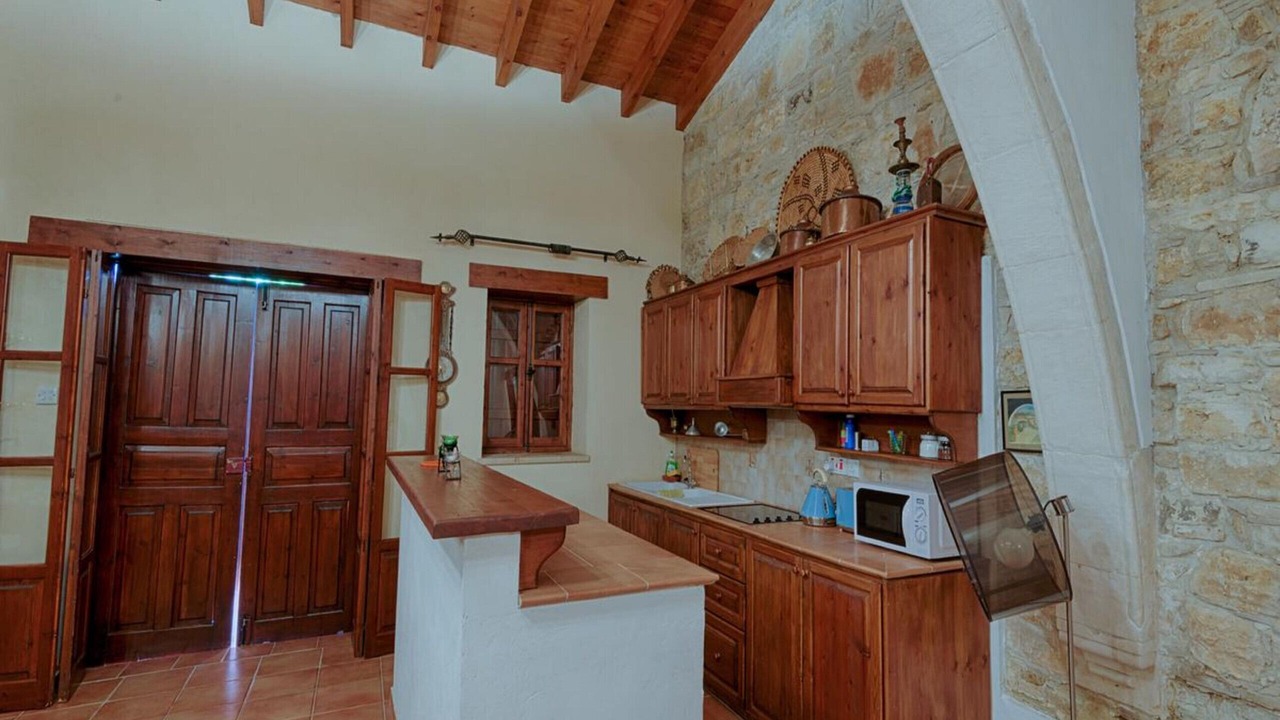 Photo of Kitchen in Lofou