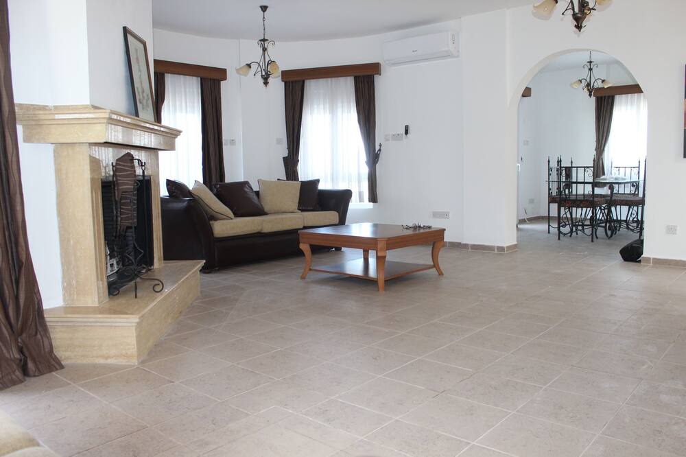 Photo of Livingroom in Catalkoy
