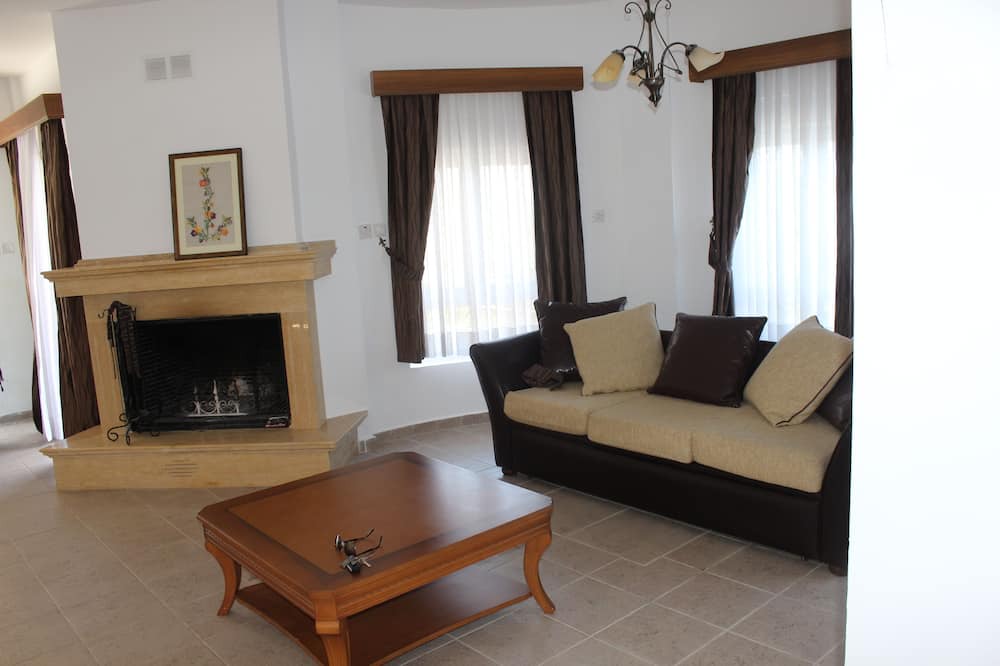 Photo of Livingroom in Catalkoy