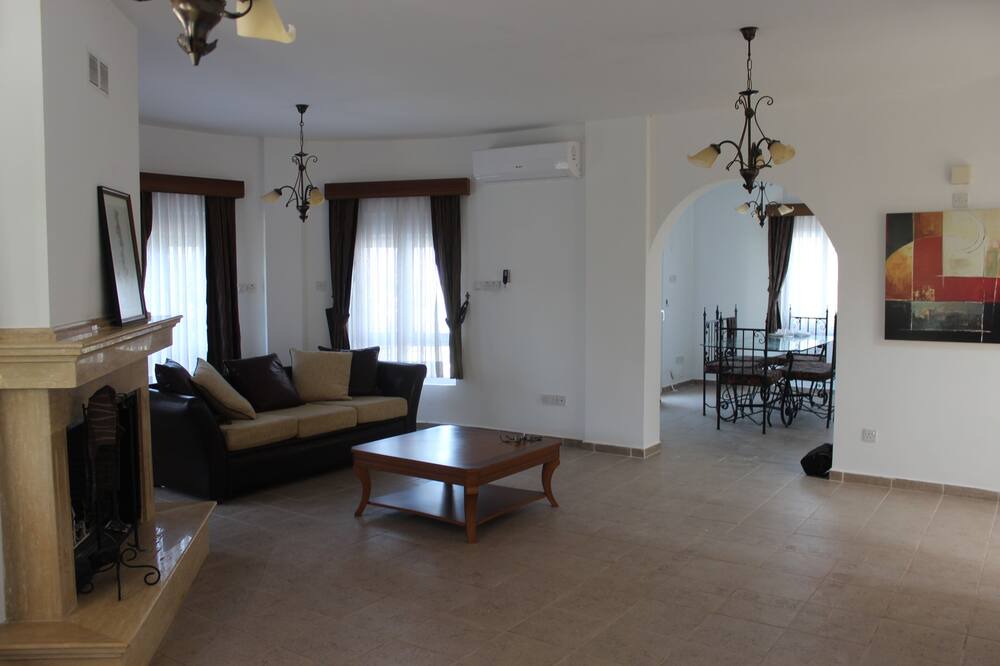 Photo of Livingroom in Catalkoy