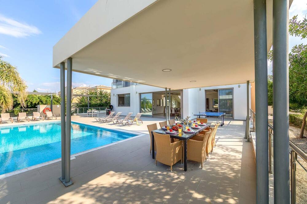 Photo of Patio Balcony in Polis