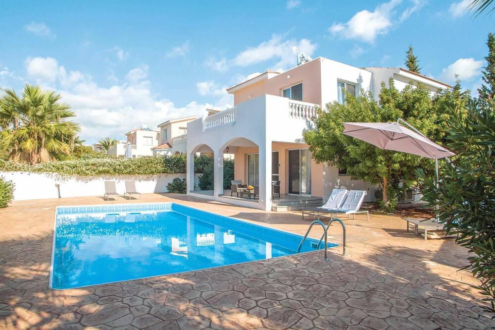 Photo of Outdoor in Pegeia