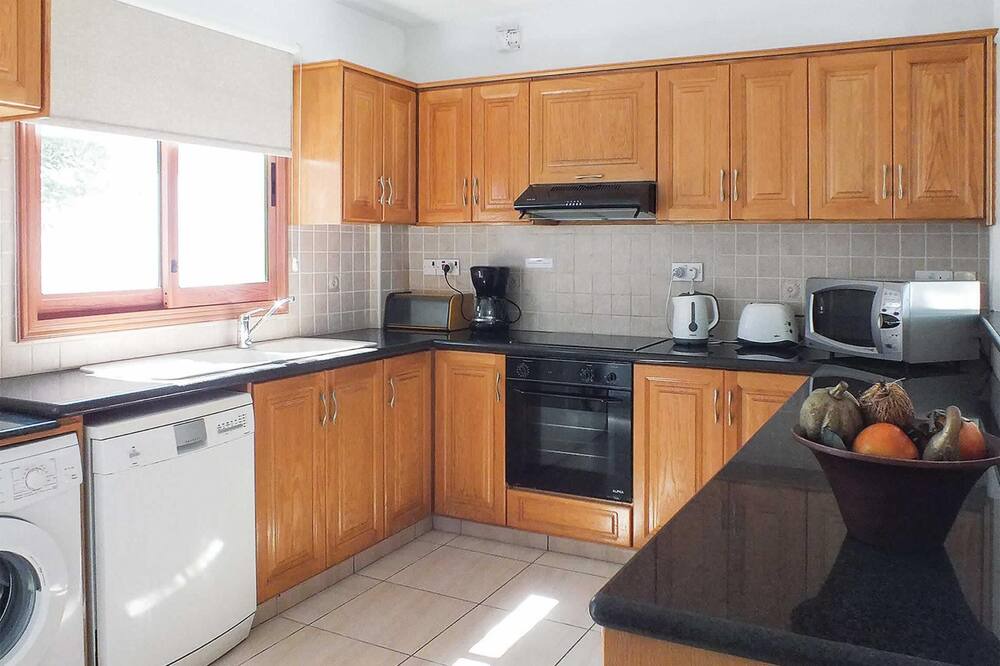 Photo of Kitchen in Latchi