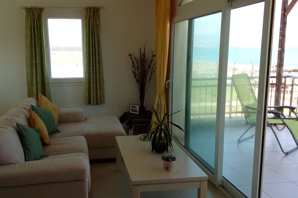 Photo of Livingroom in Ghaziveran