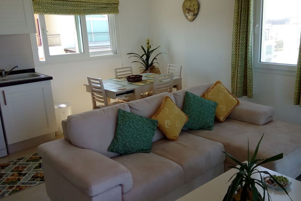 Photo of Livingroom in Ghaziveran