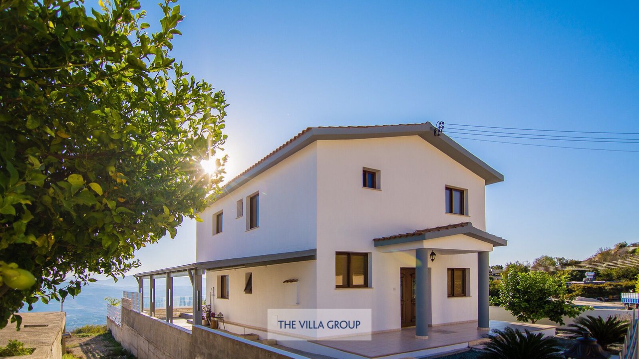 Photo of Outdoor in Theletra