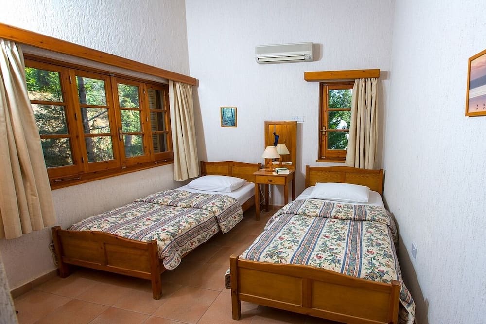 Photo of Bedroom in Miliou