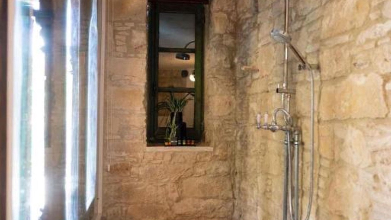 Photo of Bathroom in Vouni