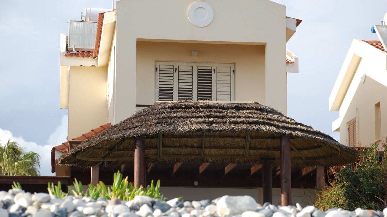Photo of Outdoor in Meneou