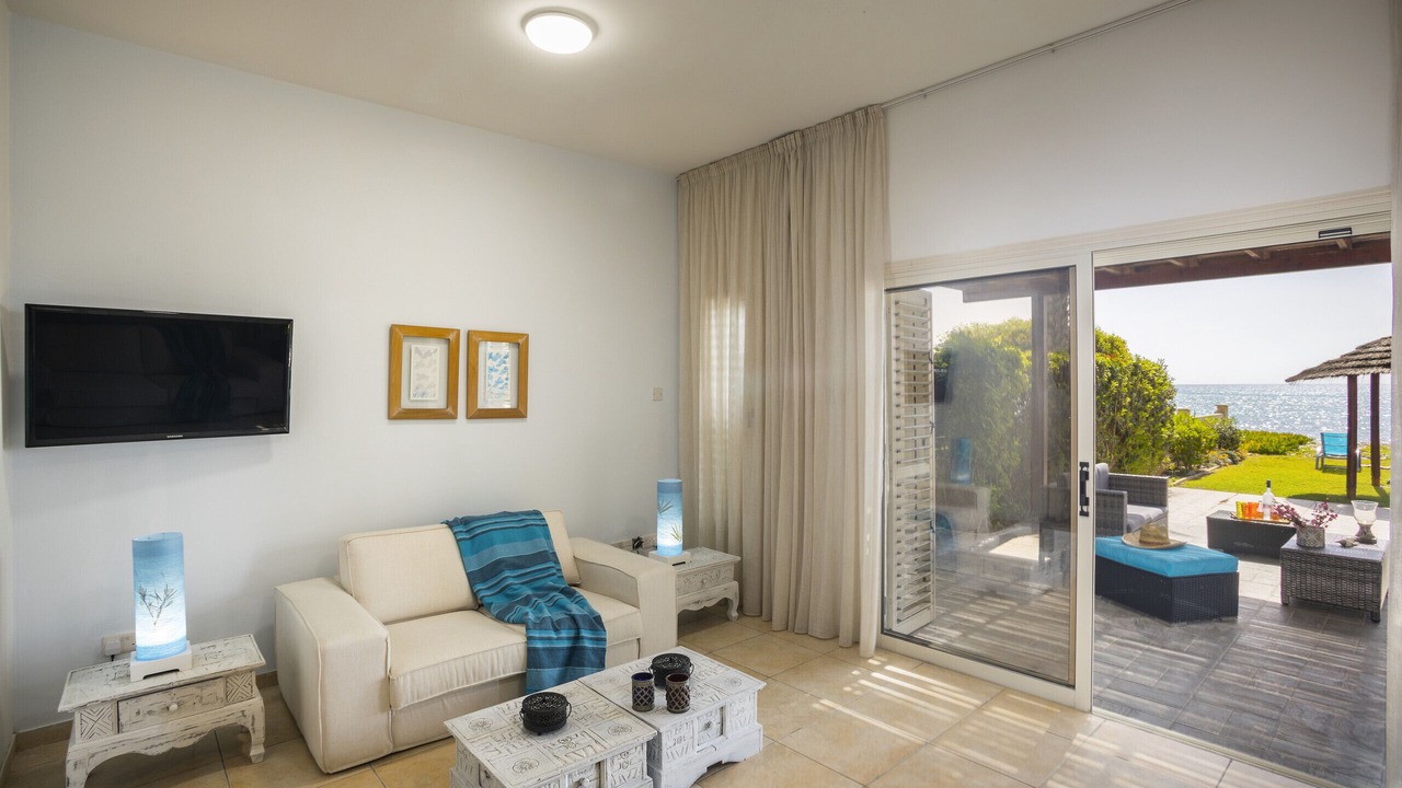 Photo of Bedroom in Meneou