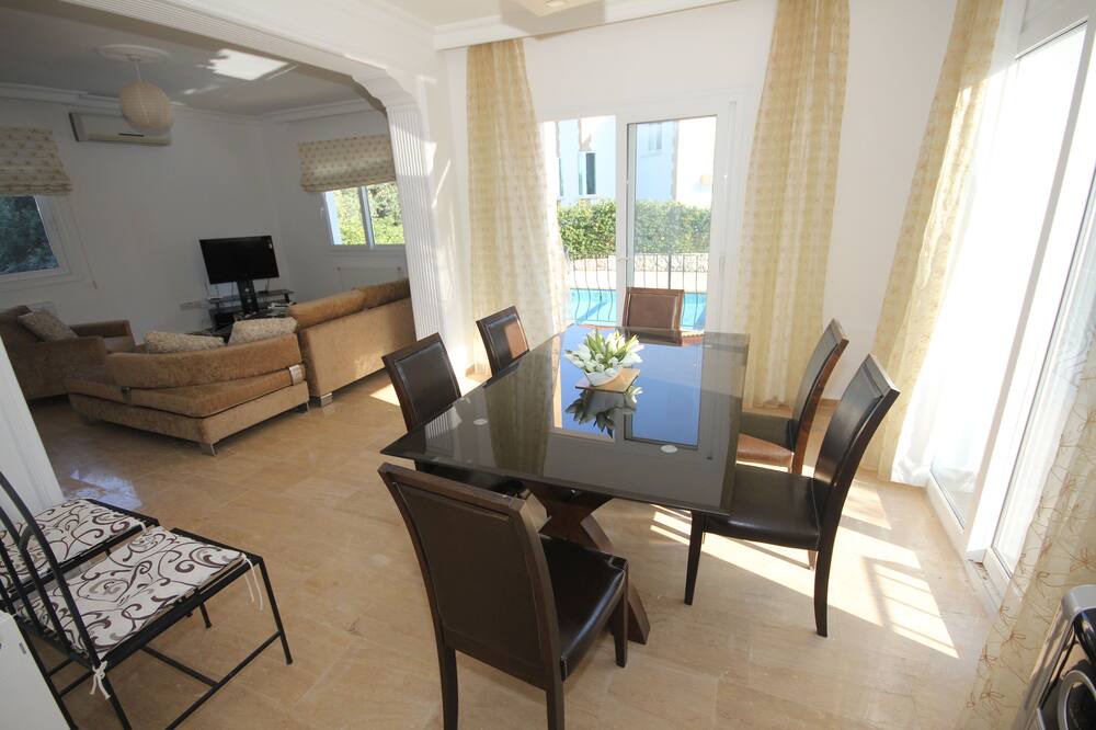 Photo of Livingroom in Karsiyaka