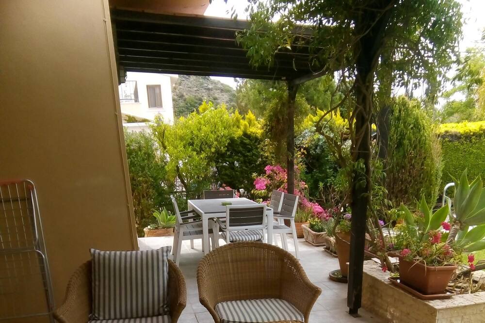 Photo of Patio Balcony in Pissouri