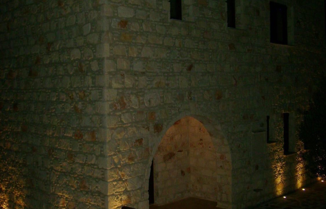 Photo of Outdoor in Theletra