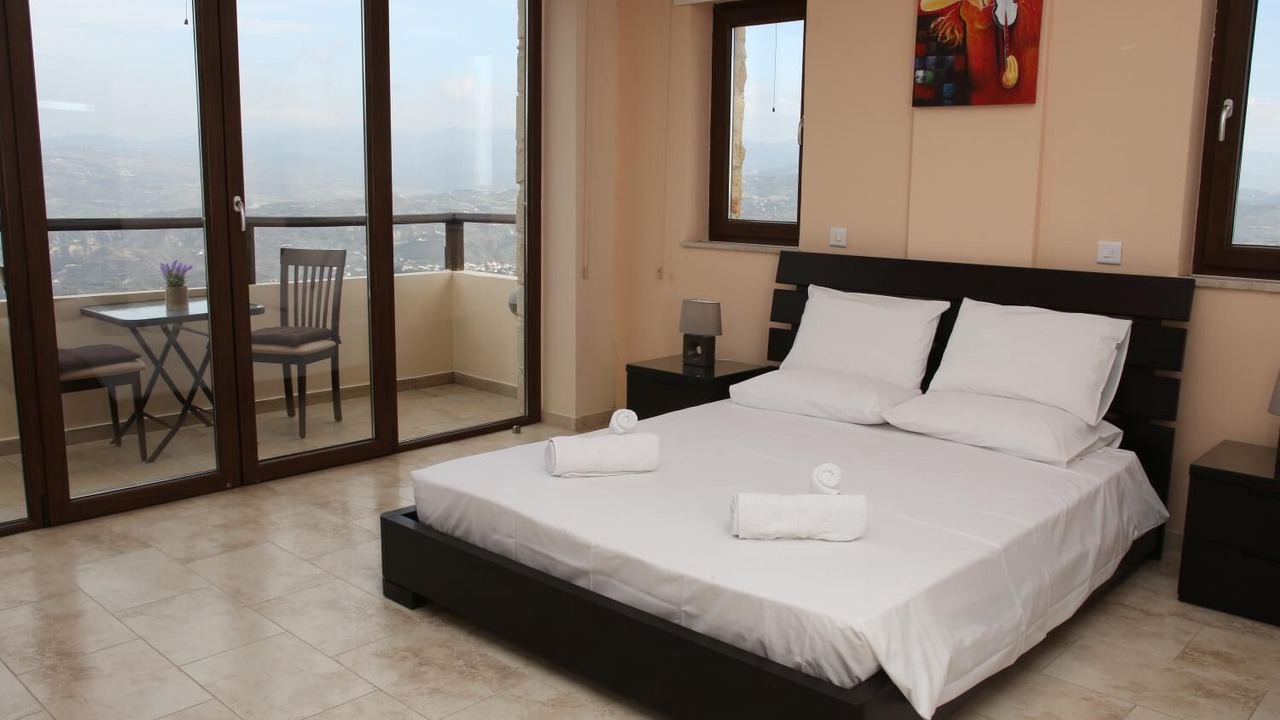 Photo of Bedroom in Theletra