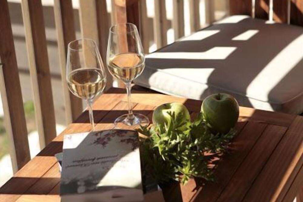 Photo of Patio Balcony in Miliou