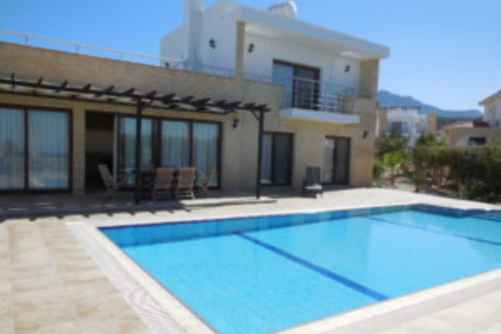 Photo of Outdoor in Esentepe