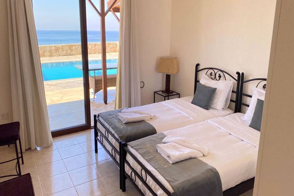 Photo of Bedroom in Esentepe