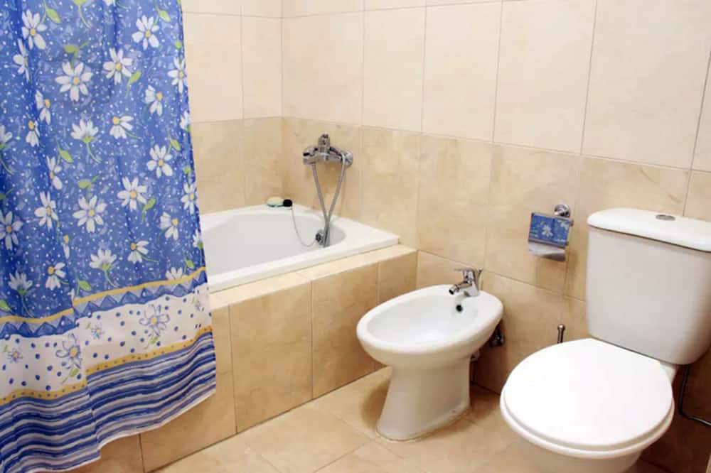 Photo of Bathroom in Tsada