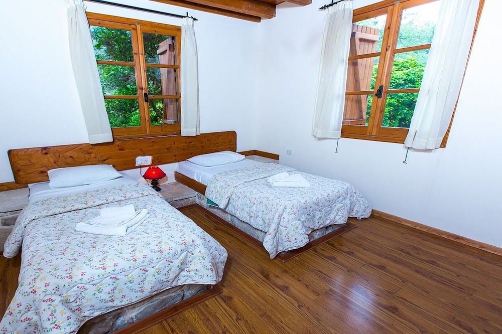 Photo of Bedroom in Miliou