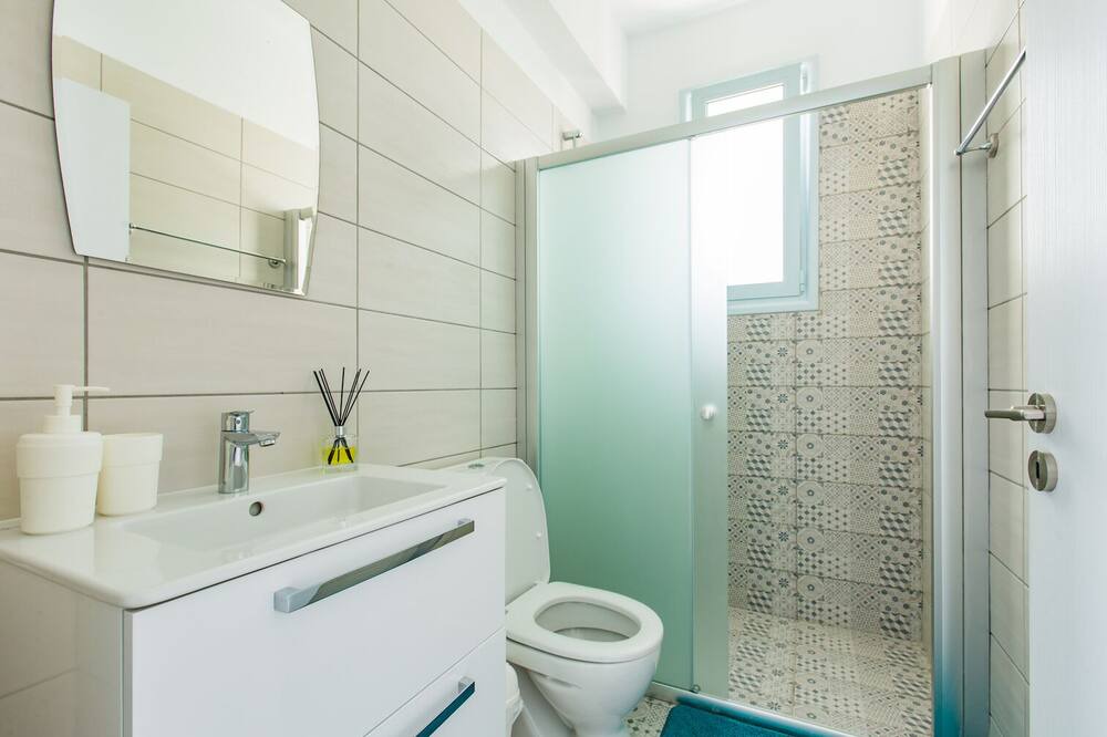 Photo of Bathroom in Geroskipou