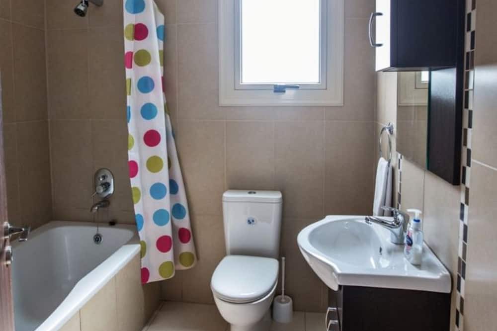 Photo of Bathroom in Pernera