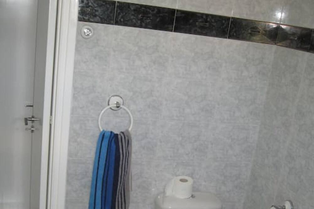 Photo of Bathroom in Pyla
