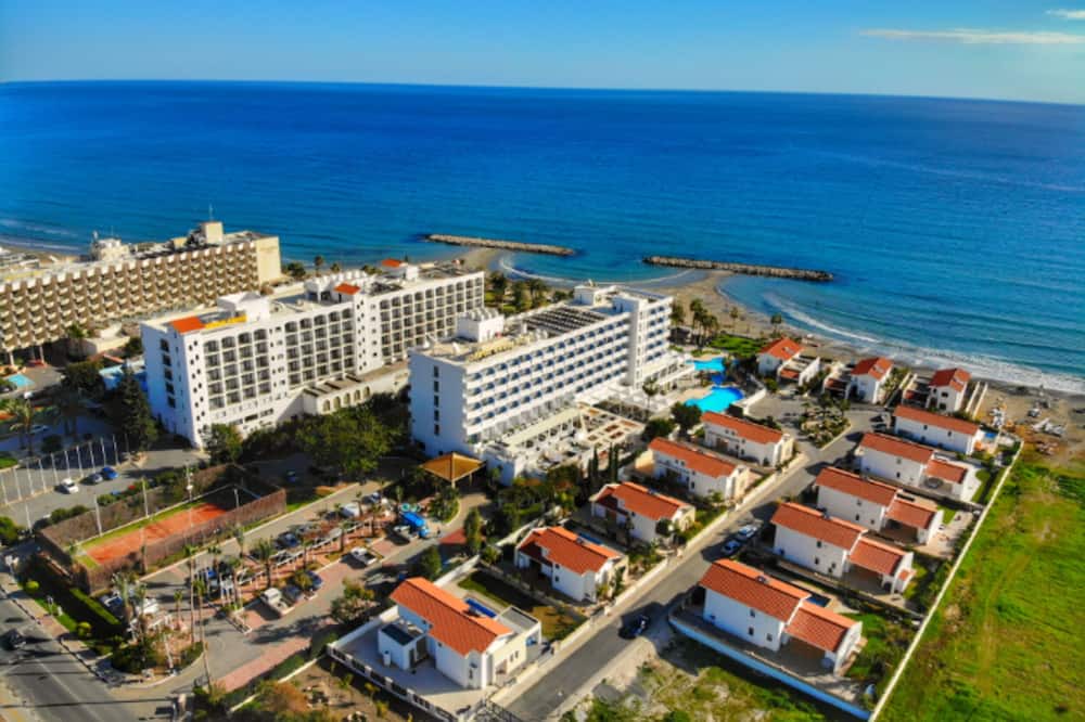 Photo of Others in Pyla