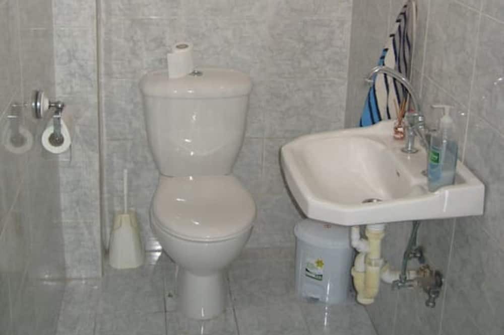 Photo of Bathroom in Pyla