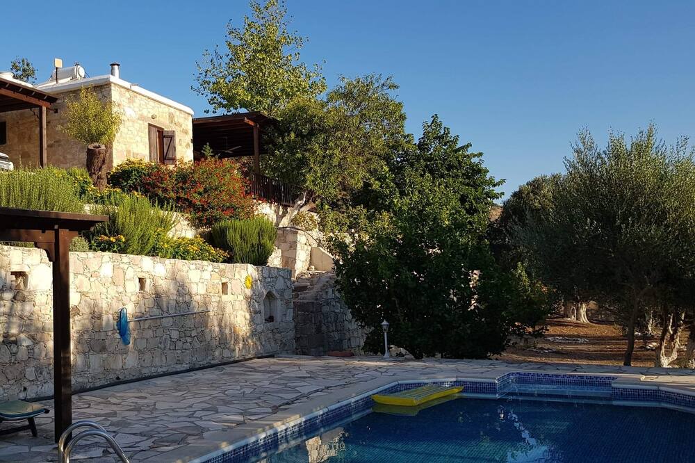 Photo of Outdoor in Episkopi
