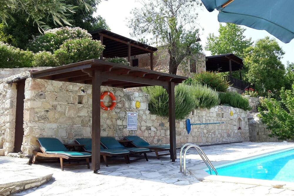 Photo of Outdoor in Episkopi
