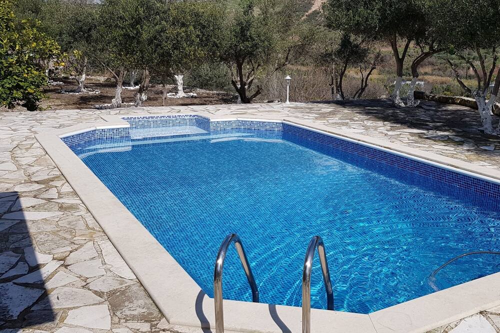 Photo of Outdoor in Episkopi