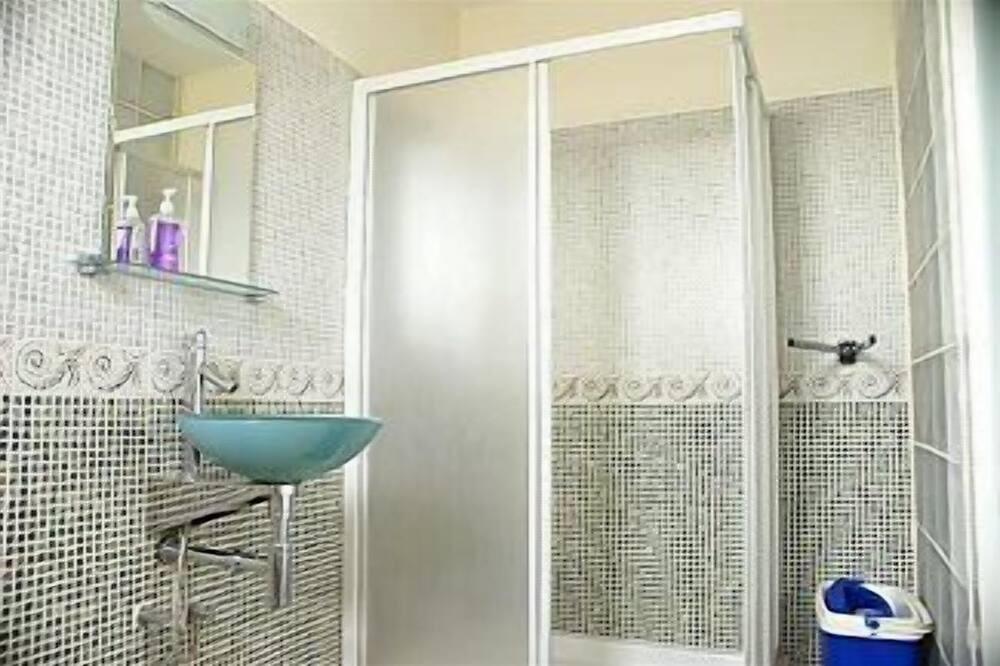 Photo of Bathroom in Oroklini