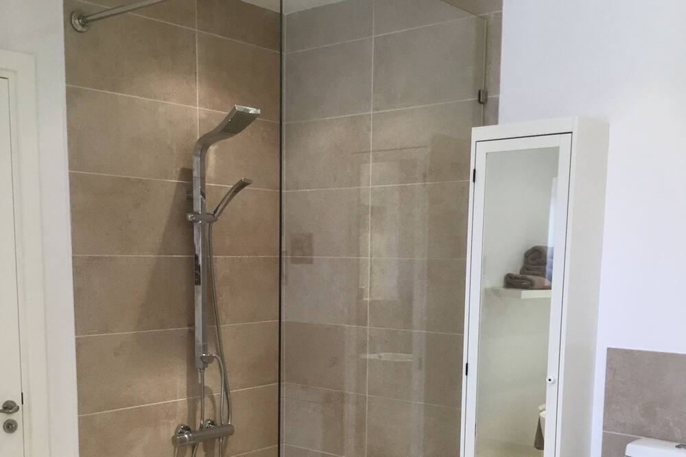 Photo of Bathroom in Stroumpi