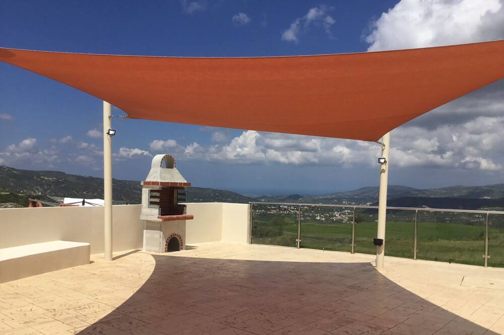 Photo of Patio Balcony in Stroumpi