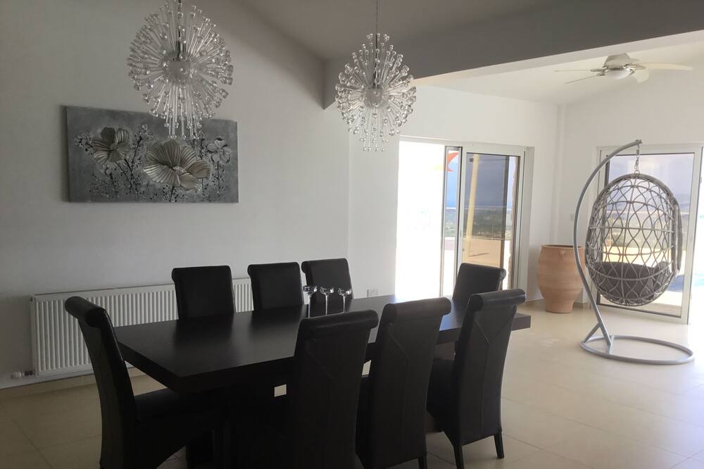 Photo of Kitchen in Stroumpi