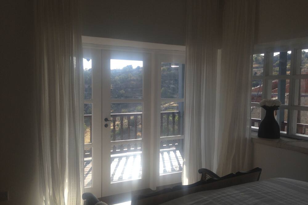 Photo of Patio Balcony in Vouni