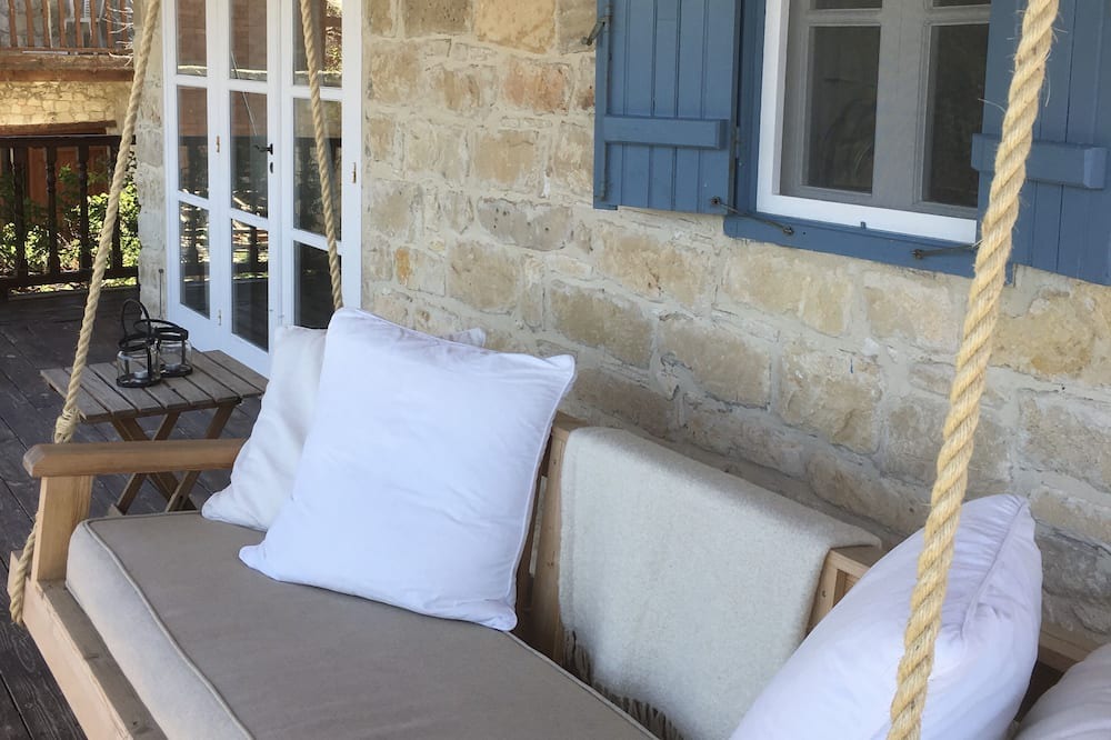 Photo of Patio Balcony in Vouni