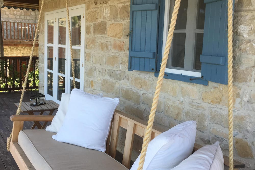 Photo of Patio Balcony in Vouni