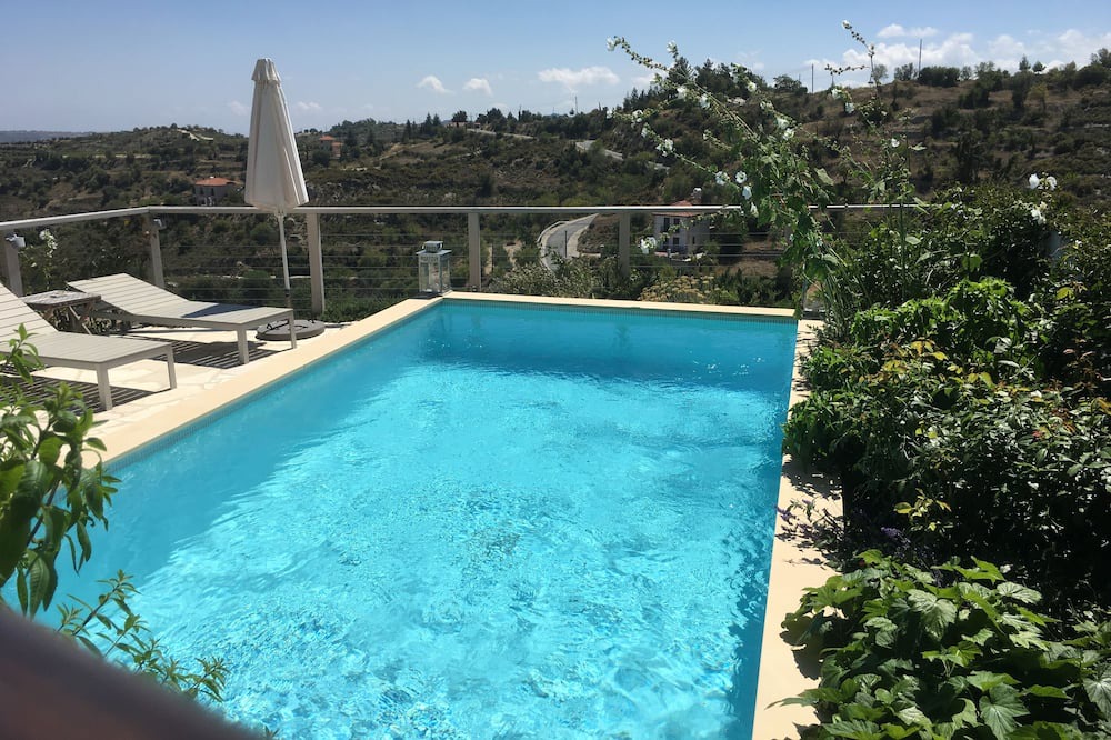 Photo of Outdoor in Vouni