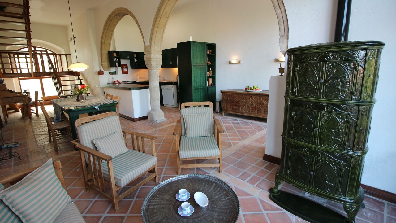Photo of Livingroom in Kyrenia District