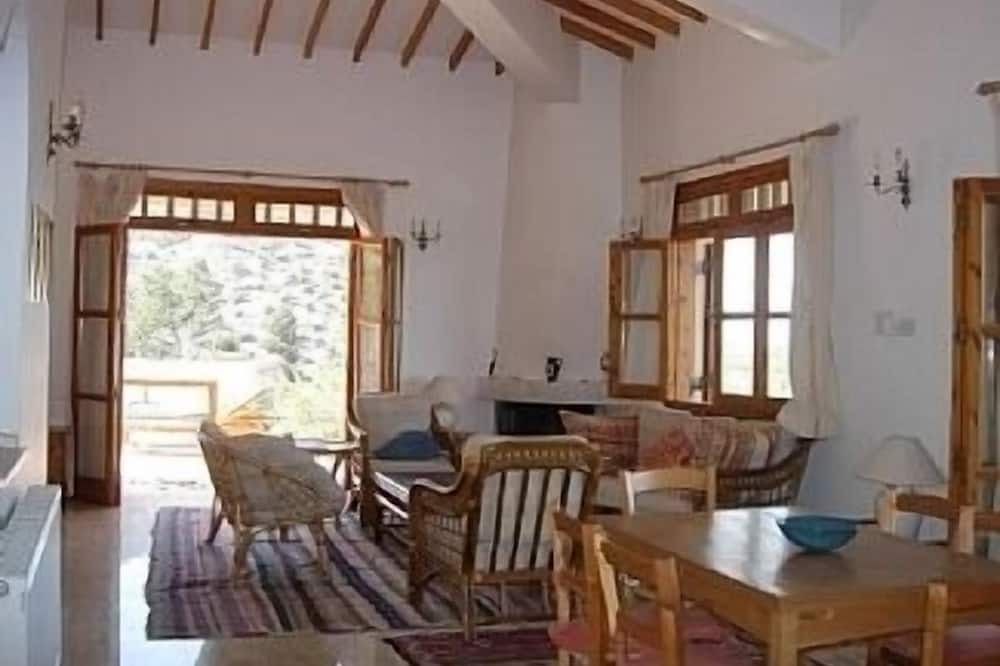 Photo of Livingroom in Ilgaz