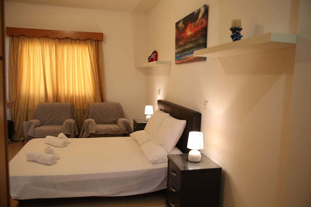 Photo of Bedroom in Theletra