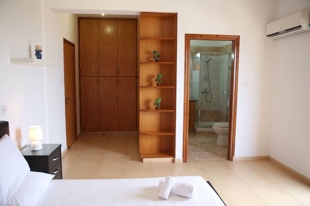 Photo of Bedroom in Theletra